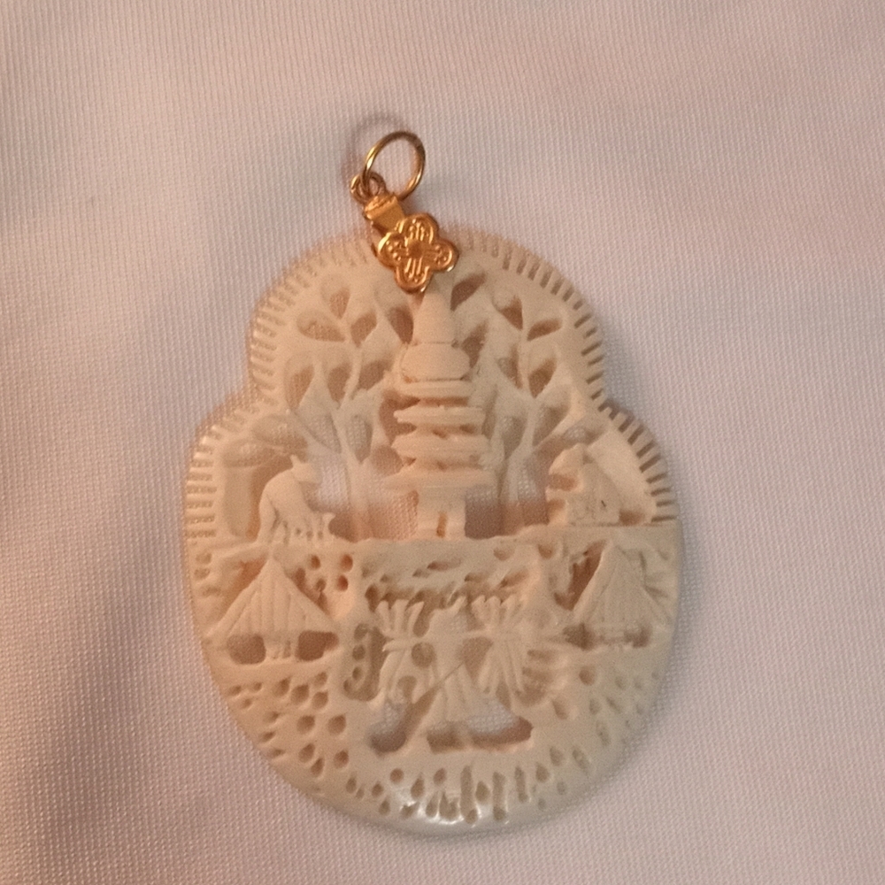 Vintage Hand Carved Celluloid Oriental Pendant